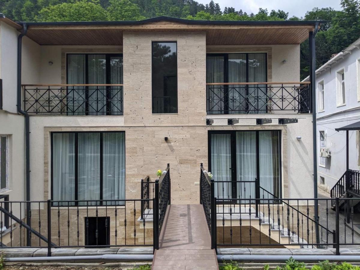 Riverside Bordschomi Exterior foto